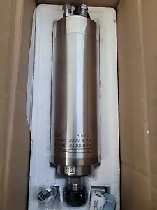 GDZ-80-2.2B Motore Mandrino Raffreddamento Acqua CNC Incisione Fresatura Macina 220VAC - Foto 1 di 6