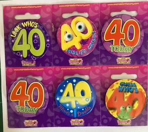 6x 40. Abzeichen Geburtstag Feier Karte Handwerk NEUHEIT Job Lot Multipack - Bild 1 von 1