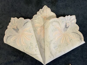 Exquisite Embroidered And Cutwork Hankie White W/Peach +Blue Unused Vintage - Picture 1 of 4