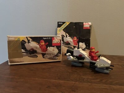 VINTAGE LEGO SPACE 6842 SHUTTLE CRAFT 100% PARTS COMPLETE w Box & Manual ! - Image 1 of 4
