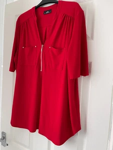 WALLIS Ladies Red Stretch Top Size 16 / 18 L Gorgeous ~ 1/4 Zip Pockets - Picture 1 of 3