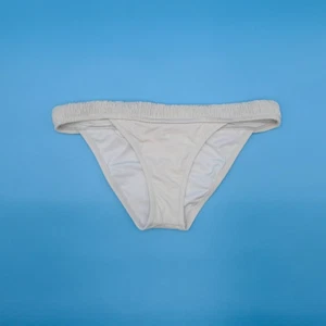 Victorias Secret Large White Brazilian Cheeky Ruched Top Swim Bottom Swimwear VS - Picture 1 of 6