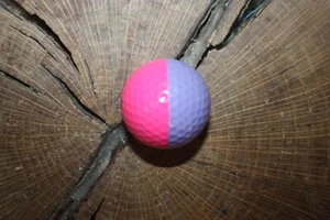 VINTAGE LAVANDER UND PINK GOLFBALL NUMMER 5 - Bild 1 von 4