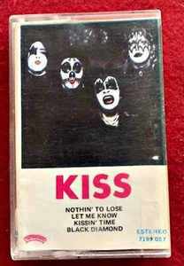 KISS - 1st ALBUM - CASSETTE - URUGUAY - Picture 1 of 3