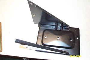 GM 15594137 GM Truck Battery Tray - Picture 1 of 3