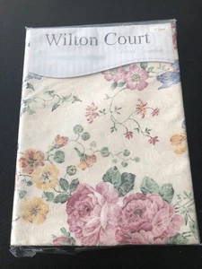 Wilton Court Vintage Floral Flowers Table Cloth 70” Round New Sealed - Picture 1 of 5