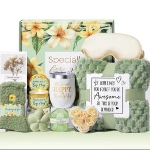 Gift Set for Women Self Care Vanilla Coconut Spa Gifts 10 Pieces New - Picture 1 of 9