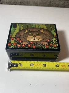 Rare Vintage Cat The Factory Music Box. Music Tune - Memories ~Read~ - Picture 1 of 4