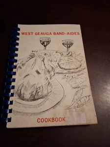 WEST GEAUGA BAND AIDES, CHESTERLAND OH, 1978 COOKBOOK - Bild 1 von 5