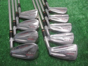 WILSON STAFF MODEL DYNAPOWER FLUID FEEL IRON SET 2-PW REGULAR FLEX ALUMINUM RH - Picture 1 of 16