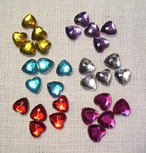 SET 20 STRASSSTEINE zum KLEBEN HERZ facettiert 8 mm verschönern Scrapbooking Carterie - Bild 1 von 8