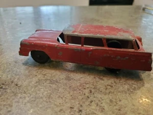 Vintage Pressed Steel FORD COUNTRY SEDAN P-10296 Tootsietoy Original Paint USA - Picture 1 of 9