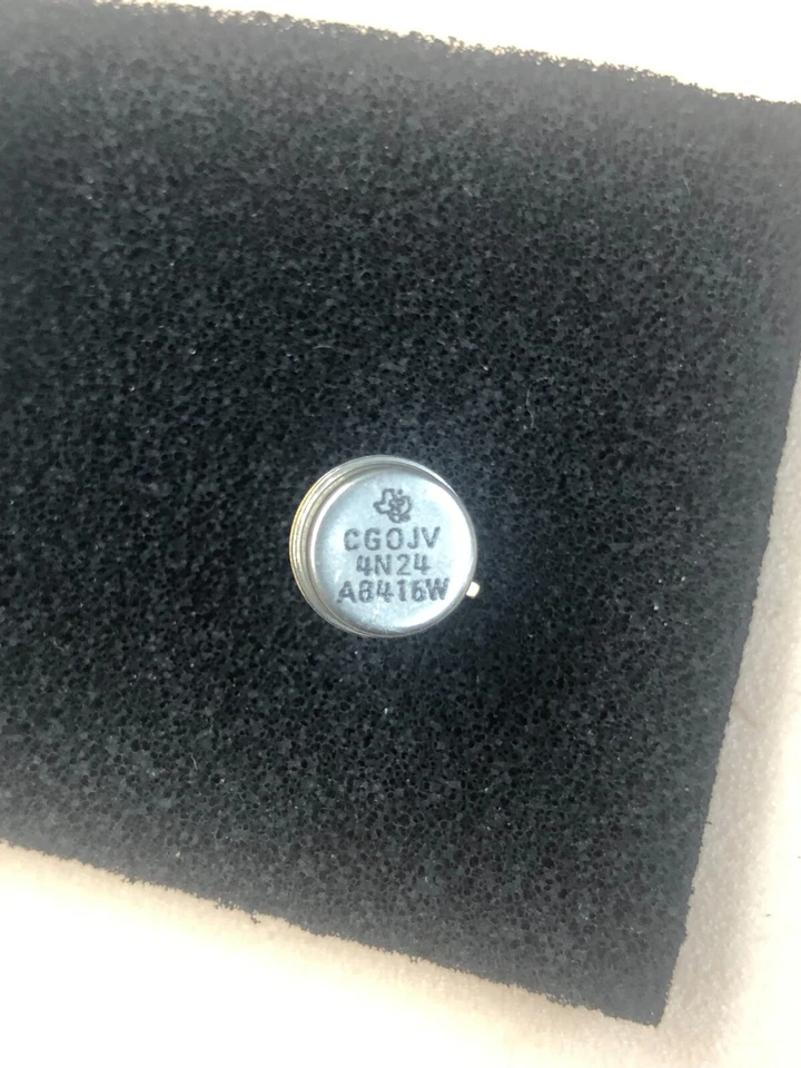 1 Nuevo de Lote Antiguo Texas Instruments CGO JV4N24 Optoacoplador Aislador 4N24 Foto 1 de 1