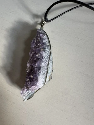 amethyst crystal necklace - Image 1 of 4