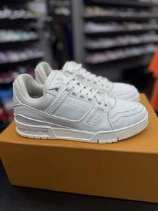 Louis Vuitton LV Trainer dreifach weiß Größe 8,5LV/9,5US 100 % authentisch 1200 $ - Bild 1 von 17