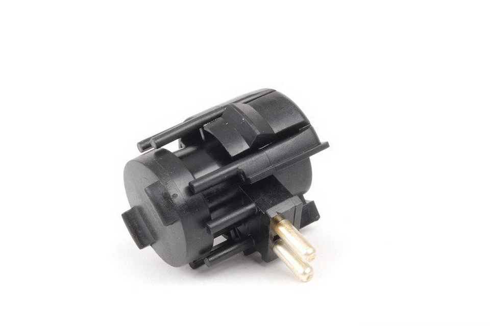 NUEVO INTERRUPTOR DE RETROCESO PEDAL ACELERADOR MERCEDES-BENZ E W124 A0015456314 OEM Foto 1 de 1