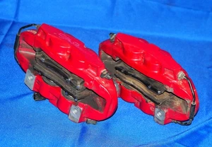 2017-2025 Alfa Romeo Stelvio 2.0L Front Brake Caliper Pair OEM Red Good Shape - Picture 1 of 11