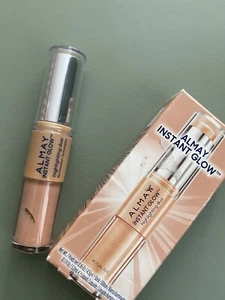 Almay Instant Glow Highlighting Duo, Nude Glow 200 Highlighter - Picture 1 of 2