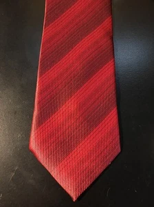 Umberto Frasi Wine Red Hand Made 100% Polyester Neck Tie - Picture 1 of 2