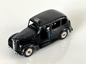 Dinky Toys No. 254 Austin Taxi - Black w/ Spun Hubs - Picture 1 of 8