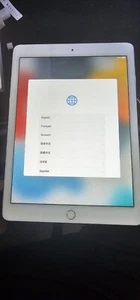 Apple iPad Air 2nd Generation 16GB Silver - Used in reasonable condition - Afbeelding 1 van 8