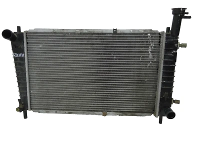 Radiador Mercury Sable 1992-1995 42 OEM AK2203131 Foto 1 de 4
