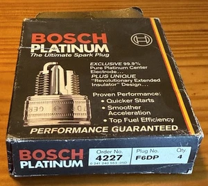 (4) Bosch Platinum 4227 Spark Plugs F6dp New Old Stock NIB D2.4 - Picture 1 of 3