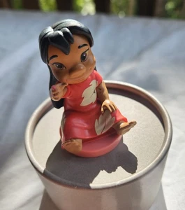 Disney Animators Lilo Niño Pequeño PVC Figura Decoración de Pasteles Estatuilla con Soporte de Exhibición - Imagen 1 de 5