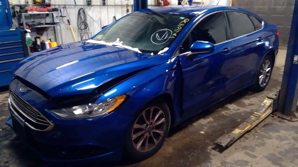 Cinto de segurança retrator dianteiro passageiro compatível com 17-20 FUSION 10315691 - Imagem 1 de 4