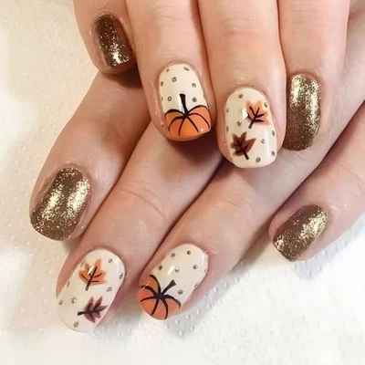Fall Press on Nails Short Square Unhas Falsas Gold Glitter Capa Completa Ponto de Abóbora - Imagem 1 de 4