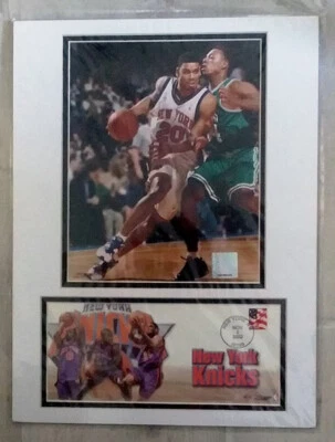 BASKETBALL - USPS PHOTO & FIRST DAY COVER 2002 ALLEN HOUSTON NEW YORK KNICKS - Image 1 of 2
