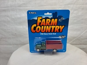 1/64 Ertl Farm Country 1950 Chevy Hrain Truck NIP - Picture 1 of 5