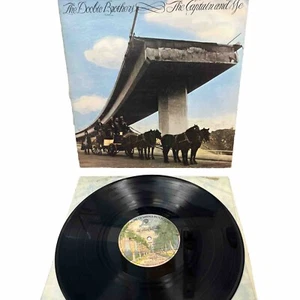 The Doobie Brothers - The Captain And Me Vinyl LP - Warner Bros. BS 2694 VG+ - Bild 1 von 7