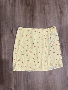 Art Class Girls Cherry Print Rayon Side-Tie Wrap Skirt, Yellow Size XXL (18) - Picture 1 of 10