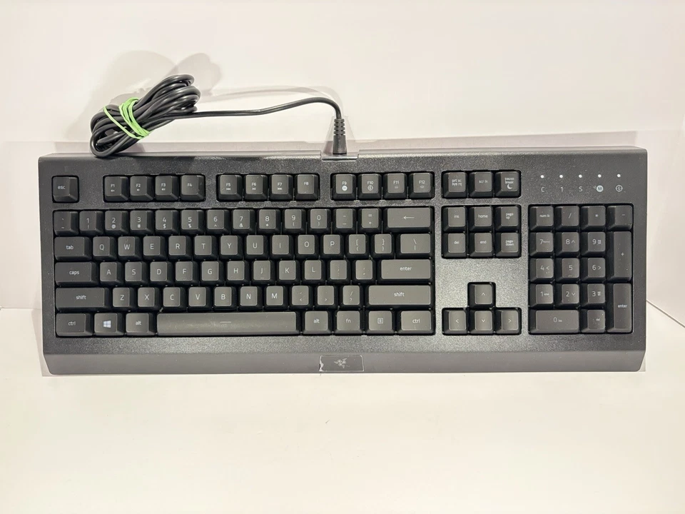 Razer Cynosa Lite Gaming Keyboard RZ03-0274 V2 Used Fully Working - Image 1 of 4