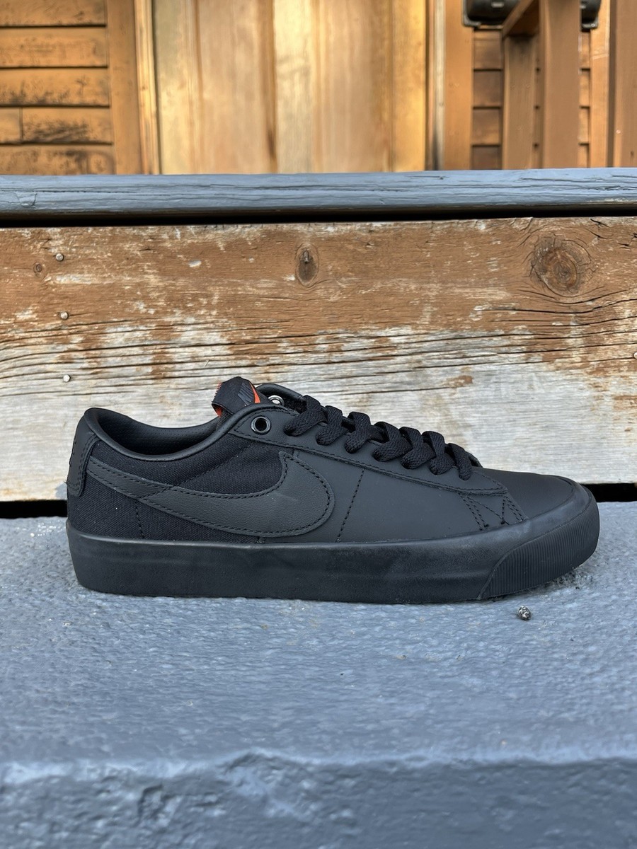 Nike Zoom Blazer Pro GT SB Low Triple Black for Sale Nike Zoom Blazer Pro GT SB Low Triple Black for Sale