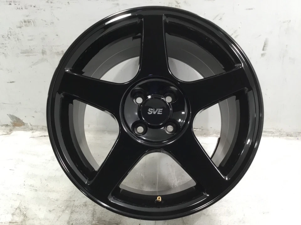 1979-93 Mustang SVE 4 Lug 03 Cobra Wheel - 17x10 - Black Foto 1 de 4