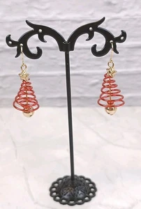 Spiral Xmas Tree Metal Dangle/Drop Earrings Gold Tone & Red BNWOT 1.2" Gift - Picture 1 of 2