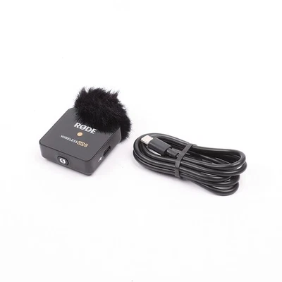 Rode Transmitter for Wireless GO II Microphone System - Black SKU#1988040 - Image 1 of 4