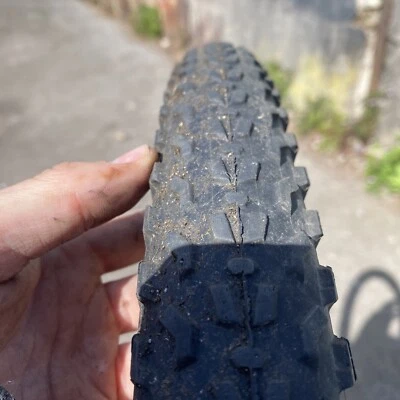 Specialized Fast Trak LK Sport 26 x 2.0” Tyre XC Gravel - Universal Bicycle - Image 1 of 4