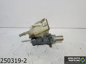 OEM 2013-2016 Ford Escape 1.6L VACUUM BRAKE BOOSTER MASTER CYLINDER W RESERVOIRS - Picture 1 of 9