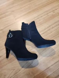 Stuart Weitzman Gore Tex Stiefel Bootie Knöchel schwarz Größe Reißverschluss Damengröße 7 - Bild 1 von 8