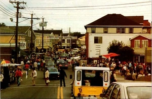 Mystic Outdoor Art Festival on Historic Main Street Mystic Connecticut Postcard - Picture 1 of 2