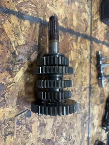 06 KAWASAKI VULCAN 900 VN900 ENGINE TRANSMISSION TRANNY GEARS SHIFT ASSY OEM - Picture 1 of 7