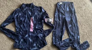 Zen Members Mark Reißverschlussjacke & hohe Knöchelleggings klein blau - Bild 1 von 4