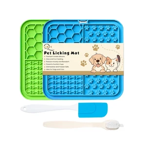 2 x Licky Mats for Dogs and Cats Premium Lick Mats with Suction Cups for Pets UK - Picture 1 of 6