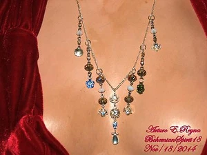 Artisan ARTURO E.REYNA OPALESCEN GLASS BEADS AUSTRIAN RHINESTONE CHARMS NECKLACE - Picture 1 of 5