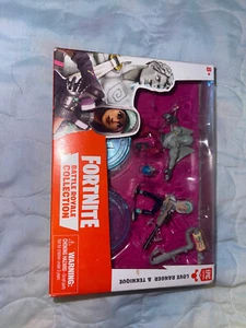 FORTNITE BATTLE ROYALE COLLECTION LOVE RANGER & TEKNIQUE NIB - Picture 1 of 6