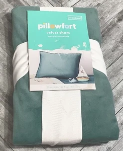 Pillowfort Standard Pillow Sham Velvet Green 20" x 26" - Picture 1 of 5