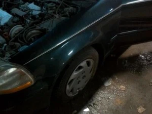 Brazo de control superior izquierdo del conductor delantero para 96-00 CIVIC 150359 - Imagen 1 de 6